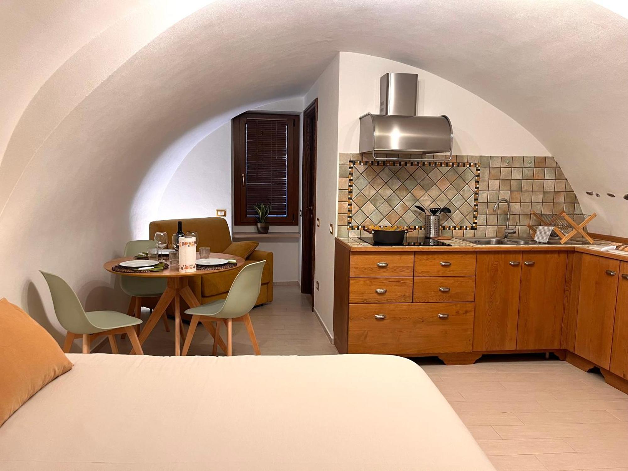 Ca' Pecina - Casa Vacanze Dolceacqua Esterno foto