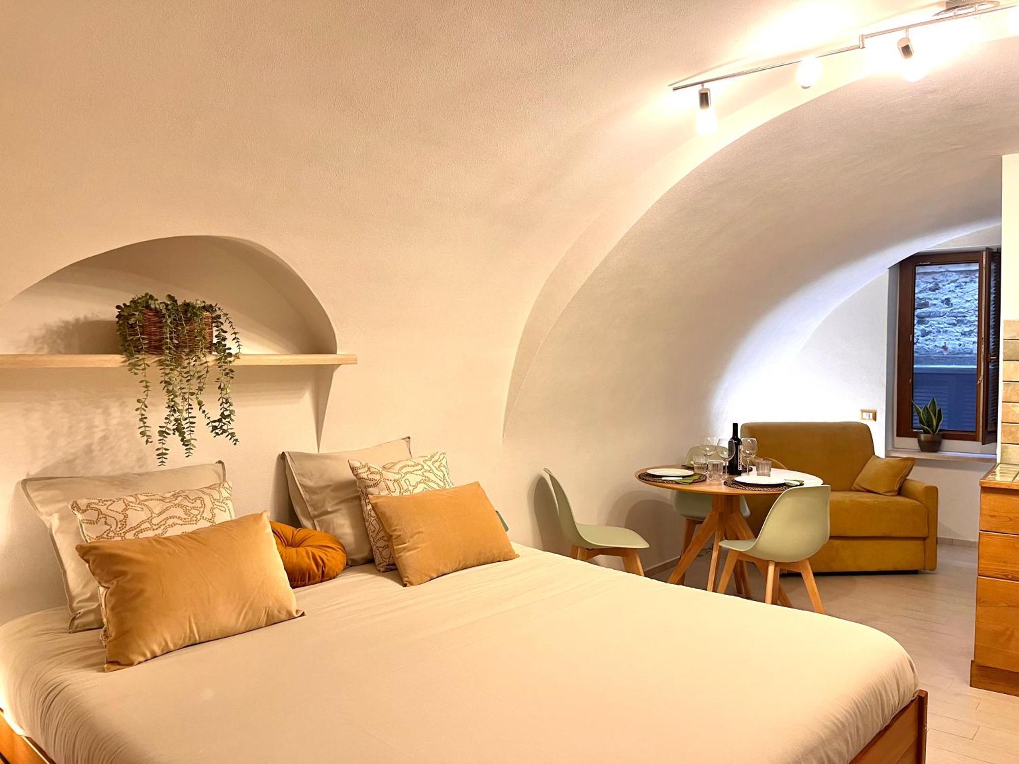 Ca' Pecina - Casa Vacanze Dolceacqua Esterno foto